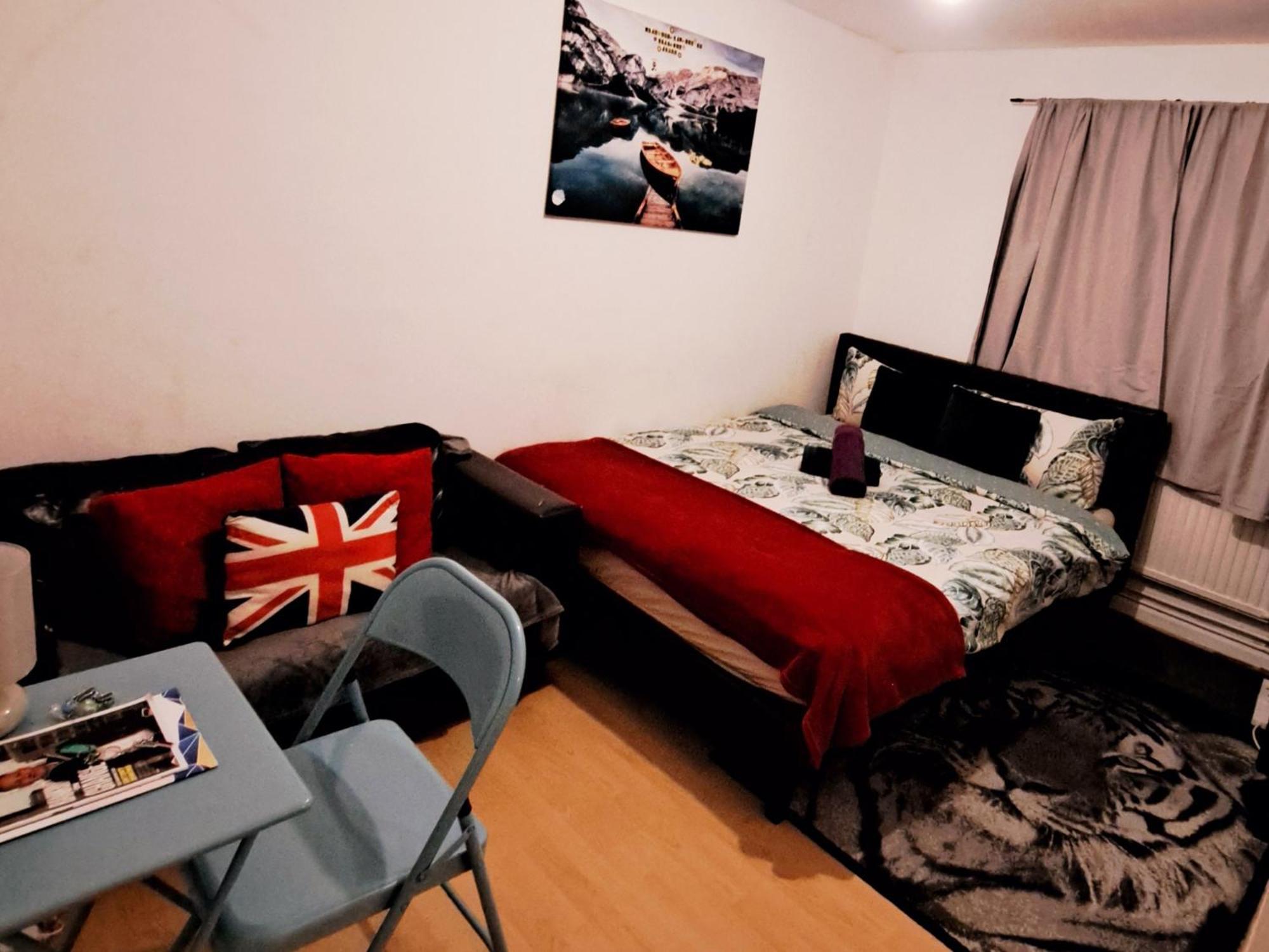 Merciful King Room, In Zone 2-3 London Luaran gambar